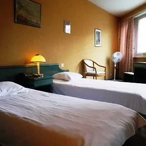 33 Hotel
